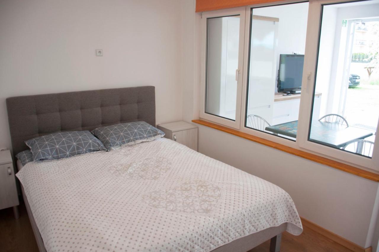Apartament I Pokoje Aura Dom Wczasowy Дарлувко Экстерьер фото