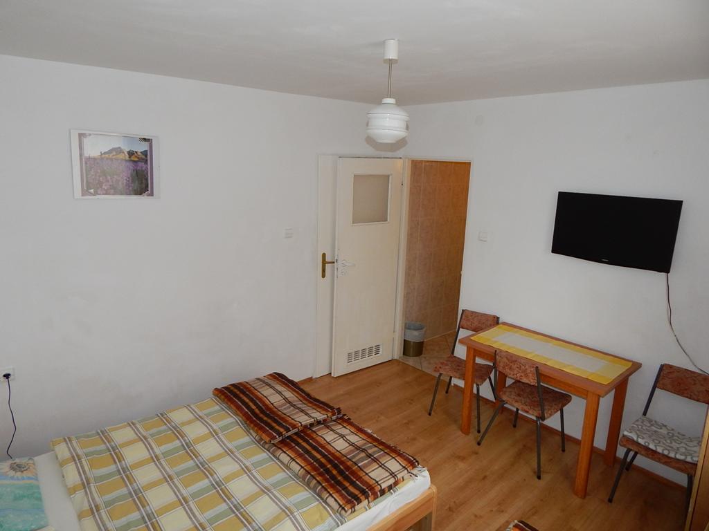 Apartament I Pokoje Aura Dom Wczasowy Дарлувко Экстерьер фото
