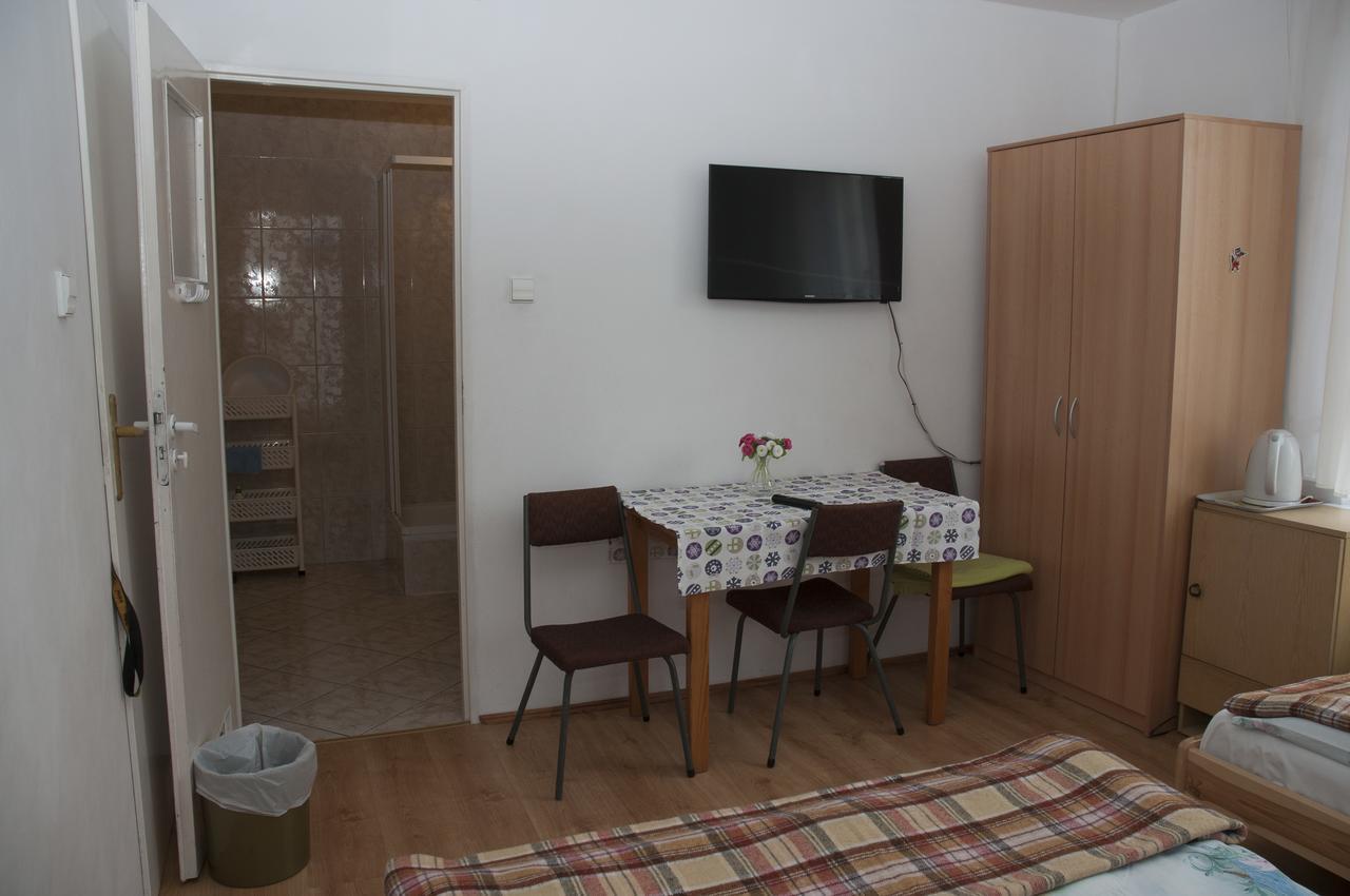 Apartament I Pokoje Aura Dom Wczasowy Дарлувко Экстерьер фото