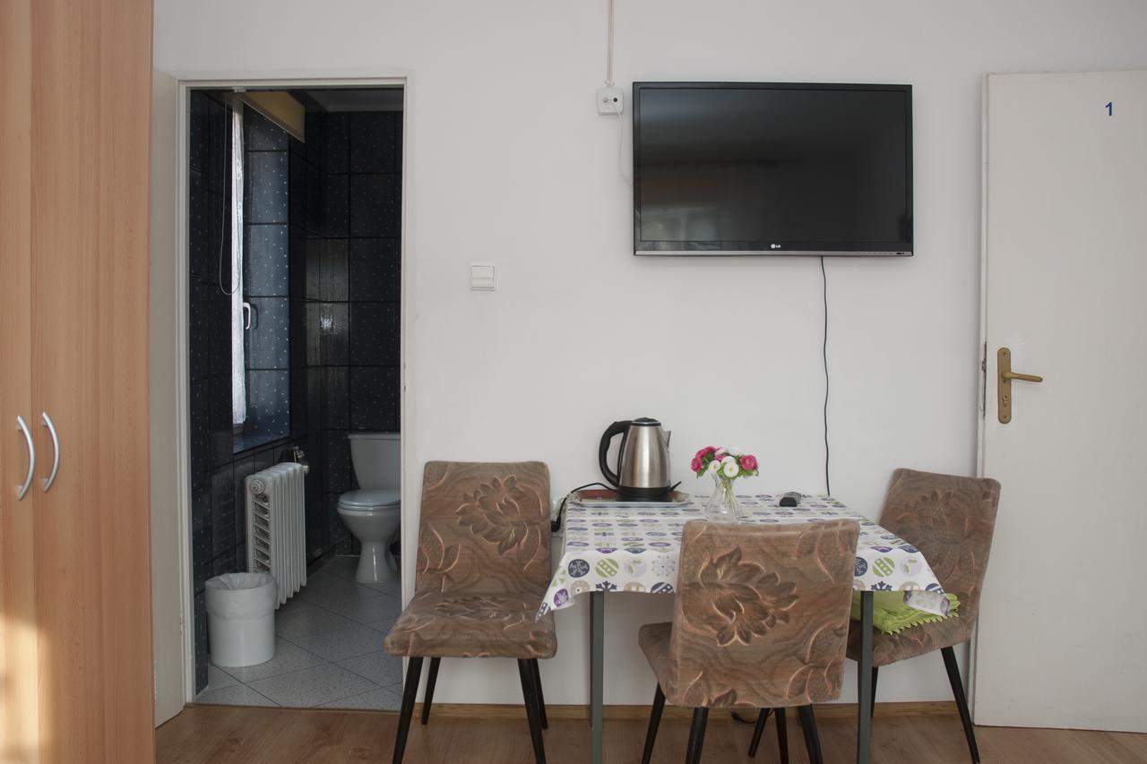 Apartament I Pokoje Aura Dom Wczasowy Дарлувко Экстерьер фото